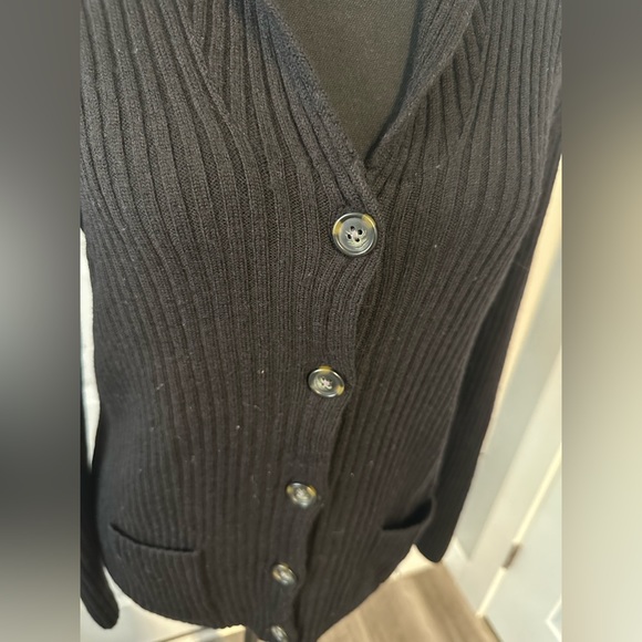 LL Bean Womens Large Cardigan 100% Merino Wool Sweater Collar Shawl Black Pocket - Picture 5 of 10